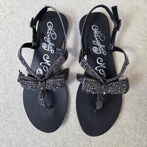 Naughty Monkey 7.5 Leather Thong Rhinestone Bead Bow Flat Sandal Shoes